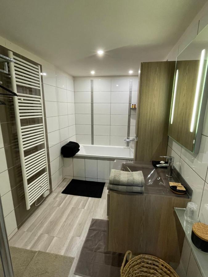Love Suites & Spa "Le Loft" Avec Jacuzzi Privatif Médis Kültér fotó
