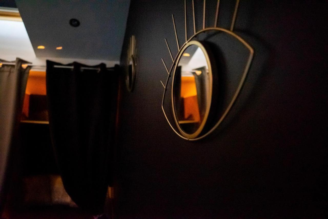 Love Suites & Spa "Le Loft" Avec Jacuzzi Privatif Médis Kültér fotó