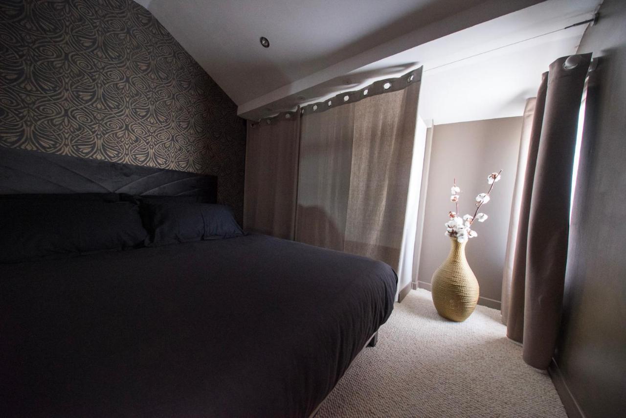 Love Suites & Spa "Le Loft" Avec Jacuzzi Privatif Médis Kültér fotó